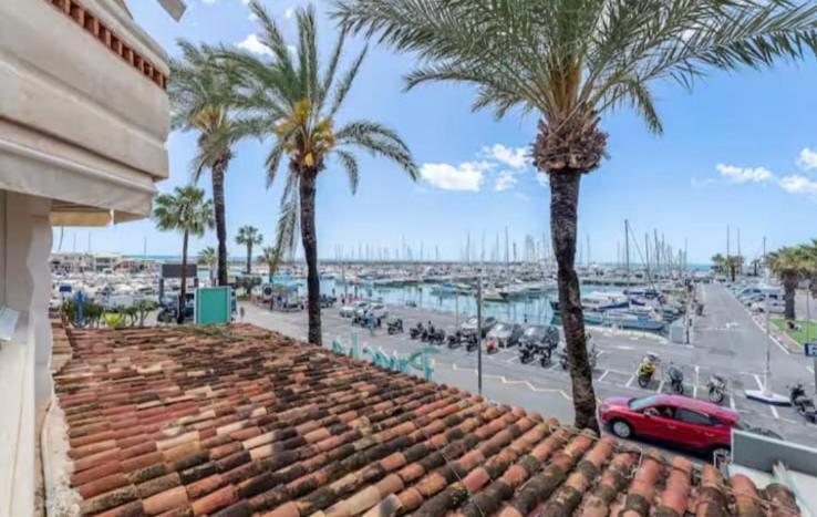Apartament Marina